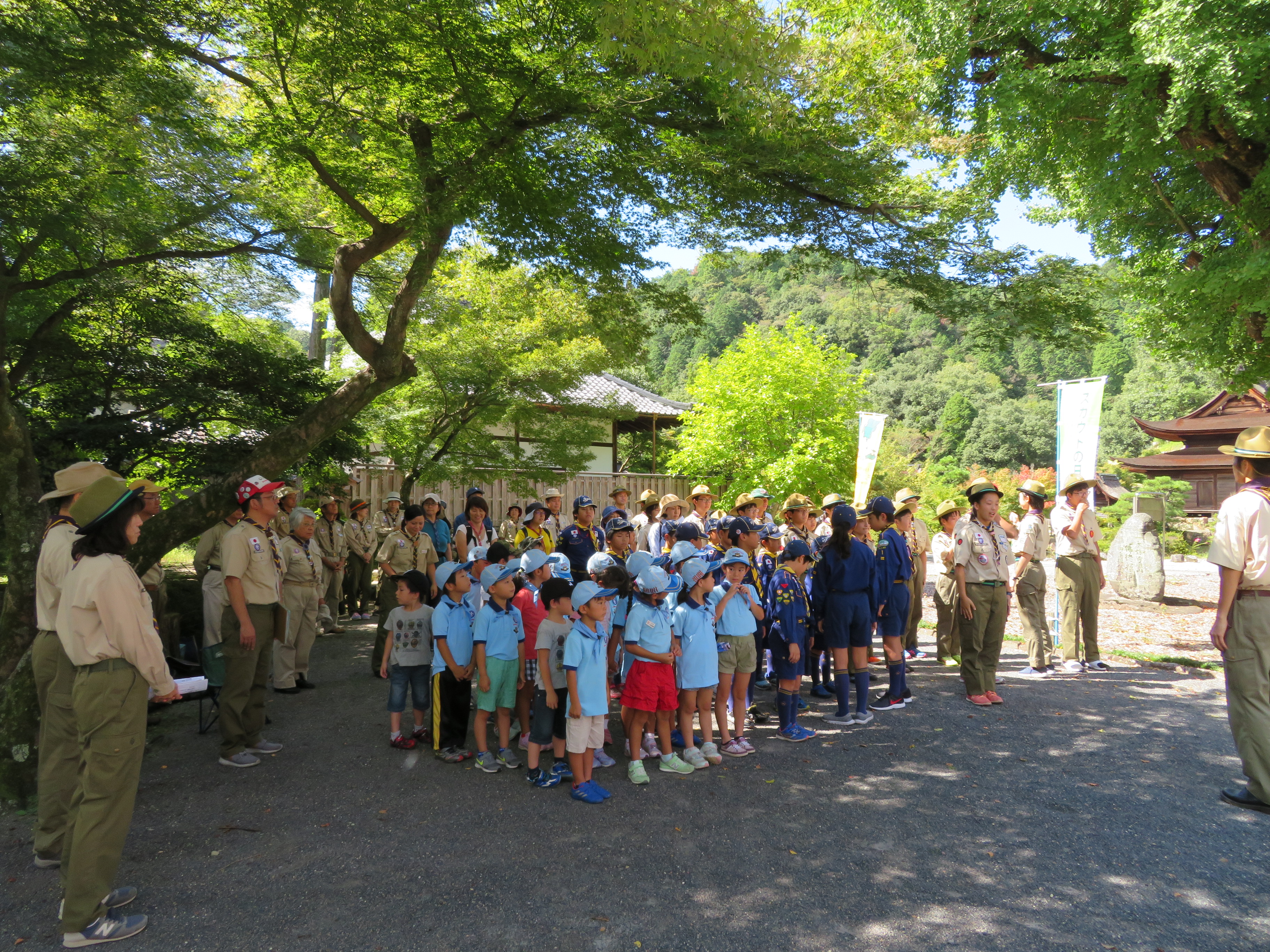岐阜県多治見市のカブスカウトが元気に活動している様子